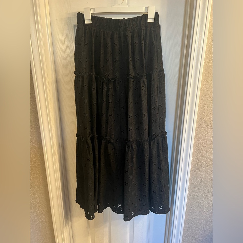 Three Birds Nest Eyelet Tiered Skirt